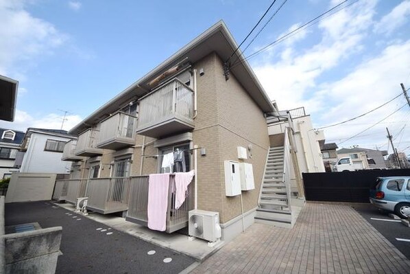 エムグランデ1の物件外観写真